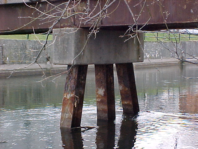 Bridge supports