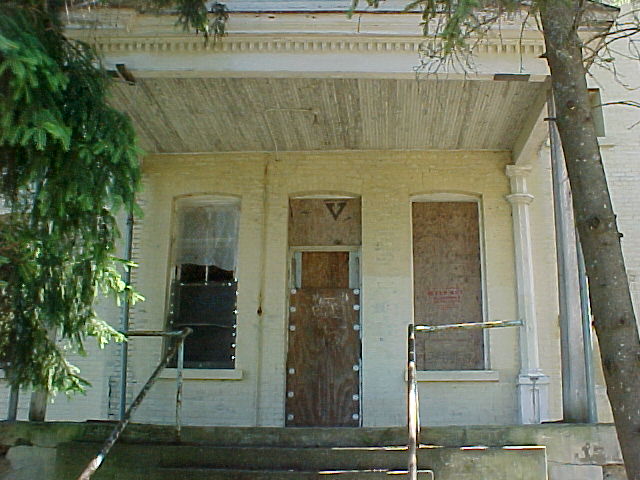 Abandoned building