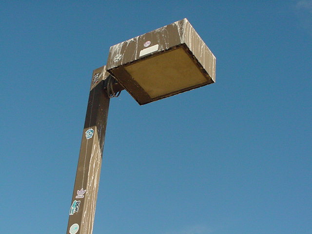 Light post