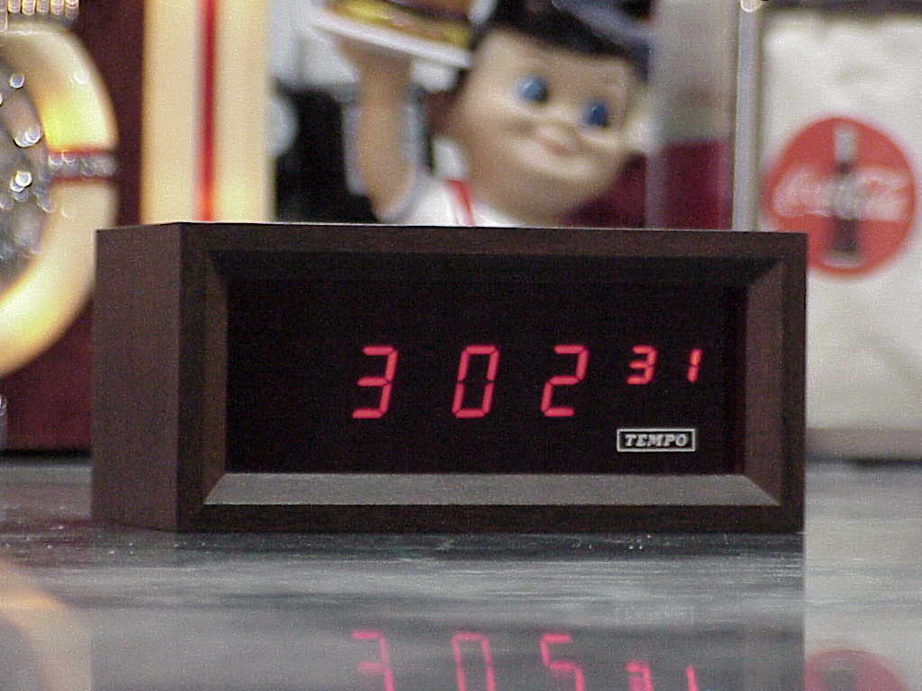 Tempo Digital Clock Model TDC