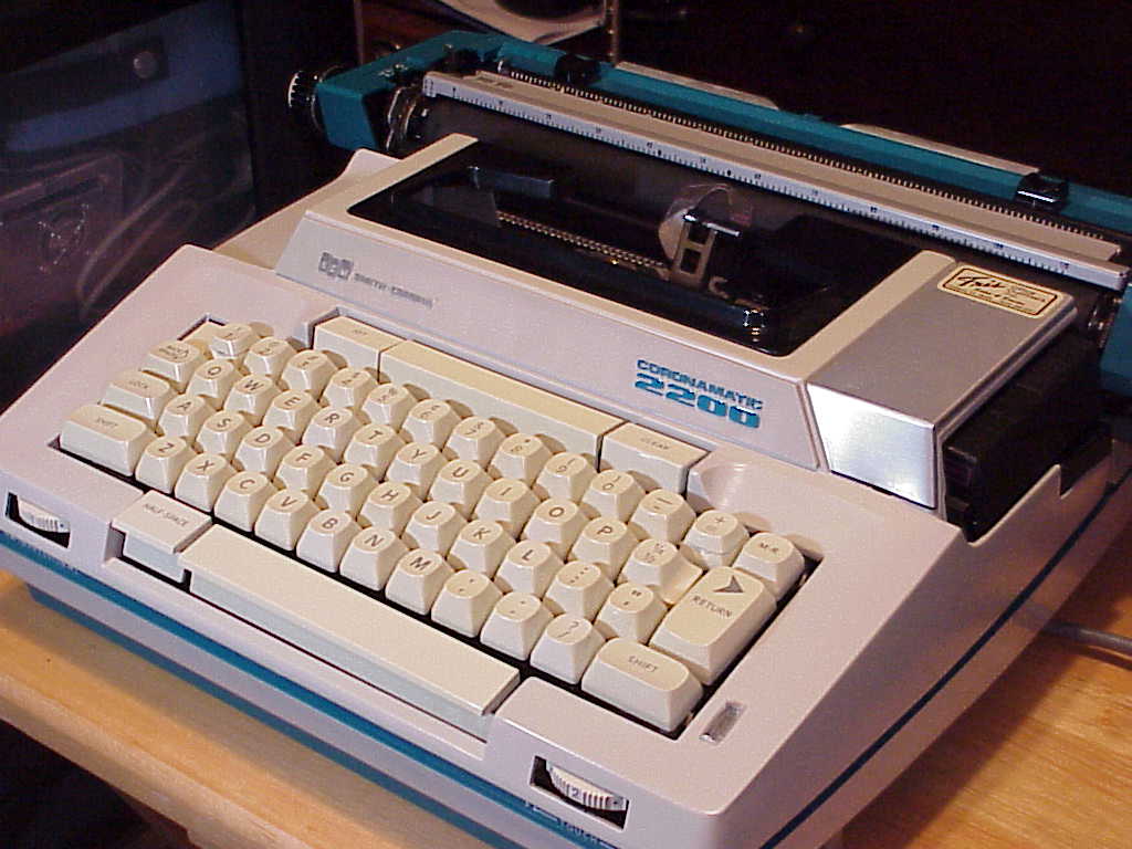 Smith Corona Coronamatic 2200