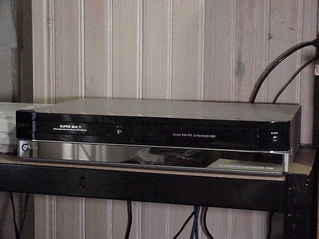 LG RC199H DVD / VCR