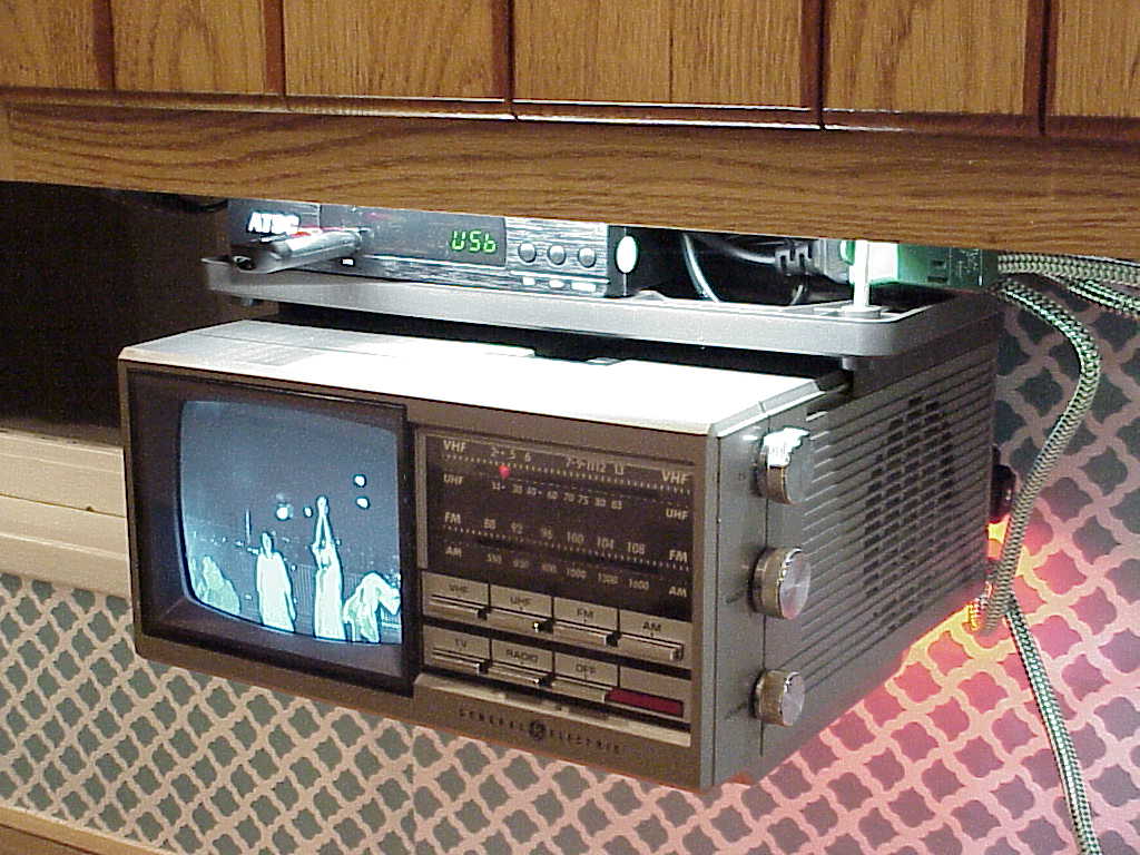 GE Spacemaker 7-7150B