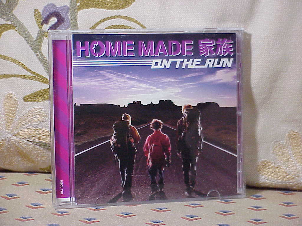 ON THE RUN by HOME MADE 家族 front