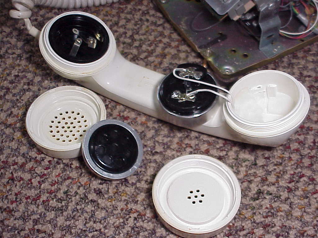 Stromberg-Carlson 2500YP Telephone handset inside