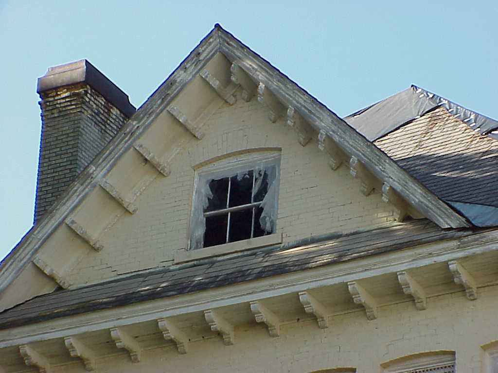 Abandoned building