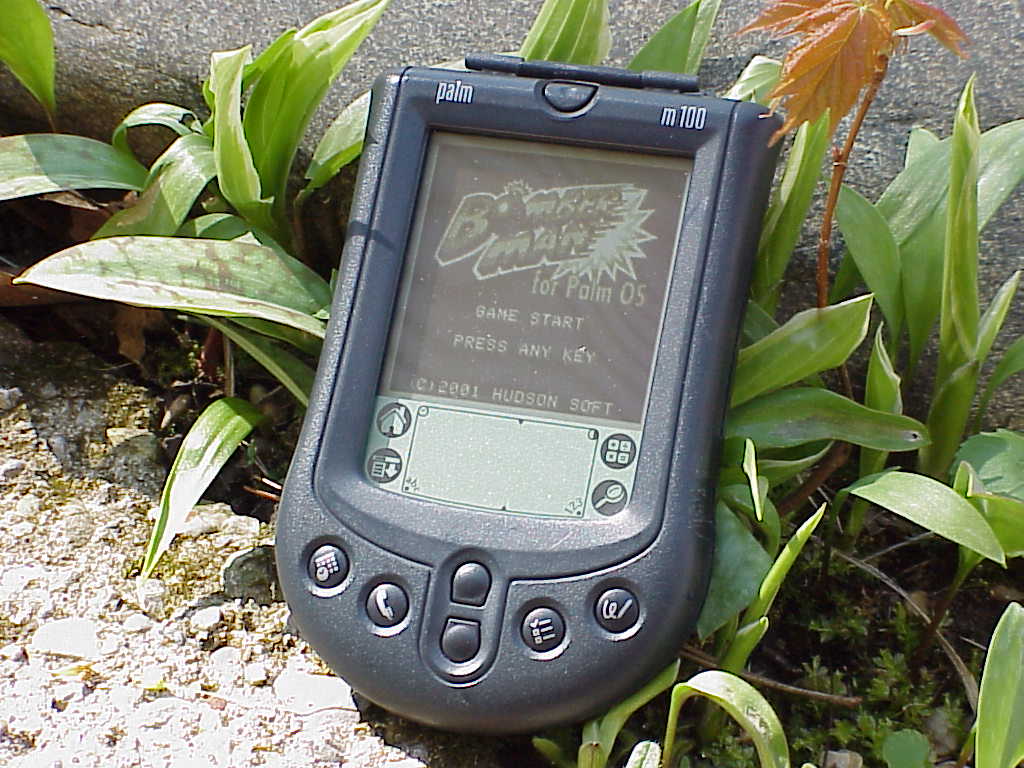 Palm m100 PDA - Bomberman for palm os by hudson soft