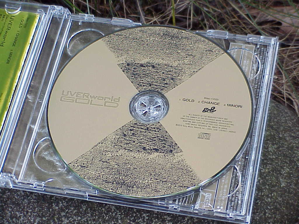 GOLD by UVERworld CD