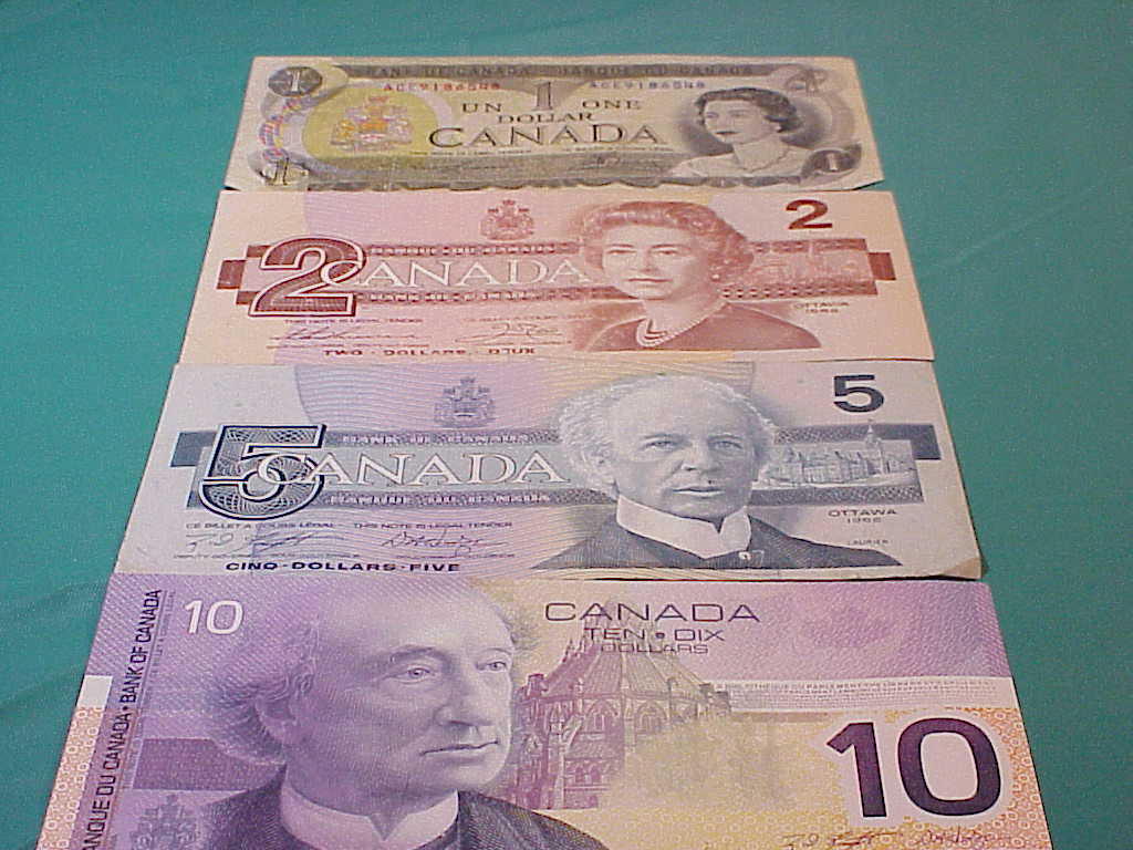 Canadian 1, 2, 5, 10 dollar bills