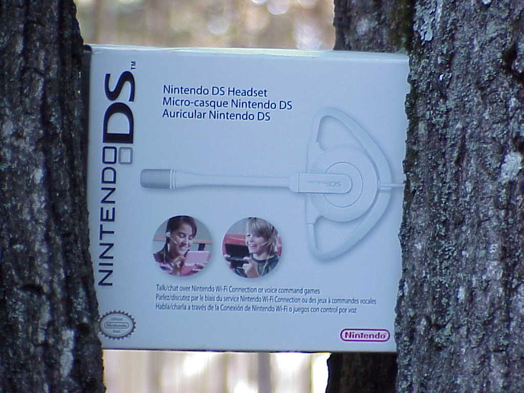 Nintendo DS Headset box front