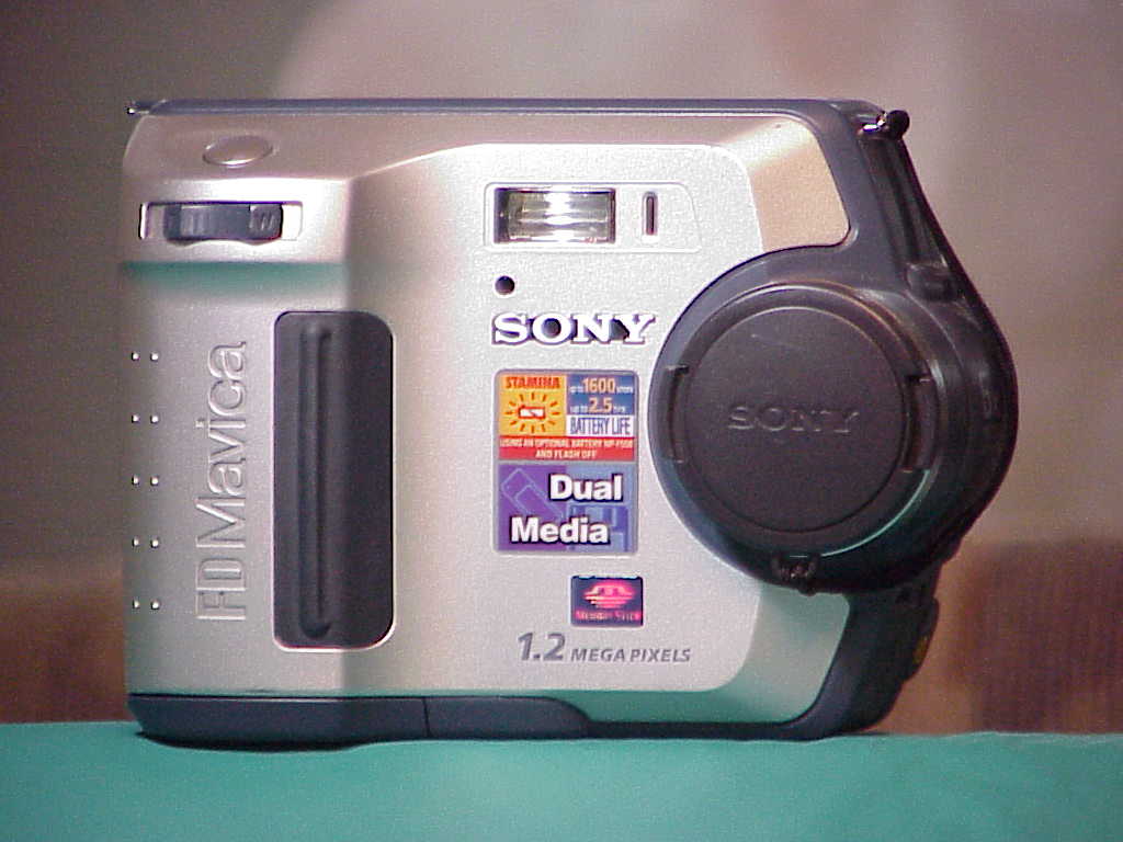 Sony Mavica MVC-FD100