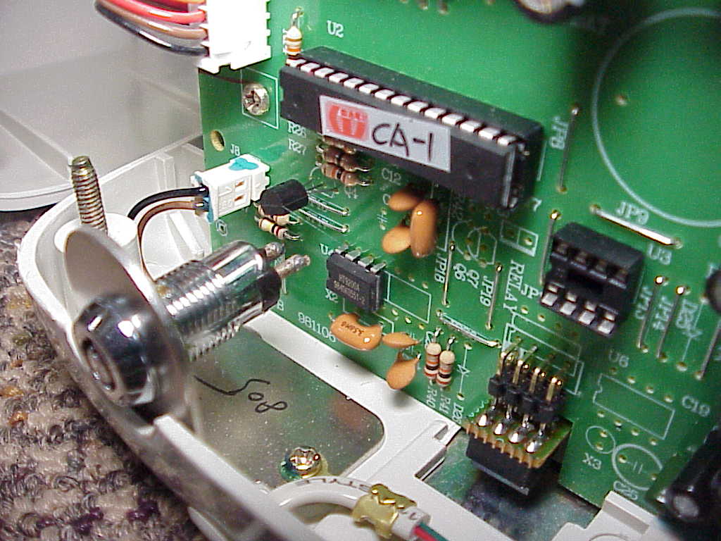 Desktop Payphone HAC 737 inside key switch and chip