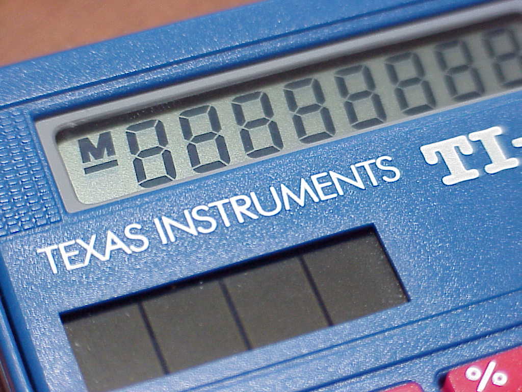 Texas Instruments TI-108 close-up screen