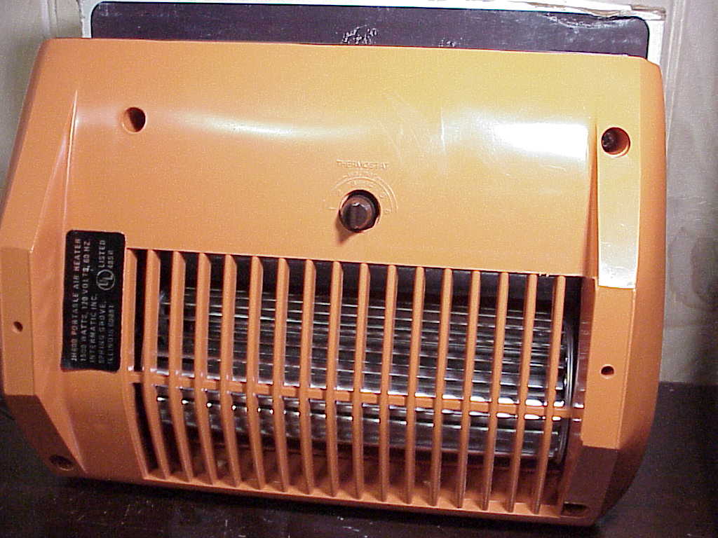 Intermatic Heatwave Heater JH-600 bottom