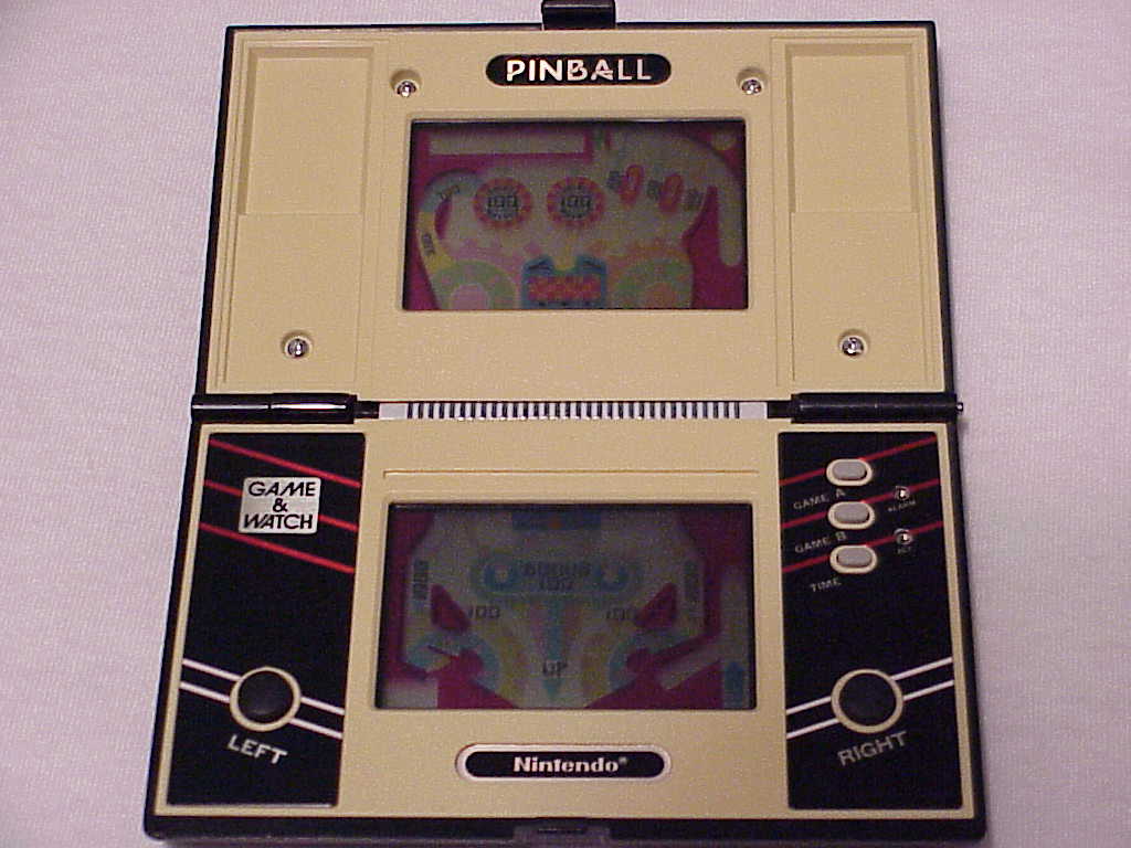 Game and Watch Pinball open
