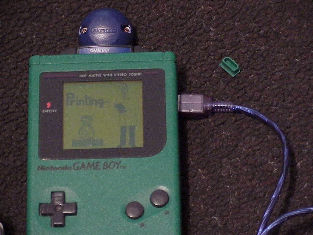 Multi-Link Cable connected to Game Boy