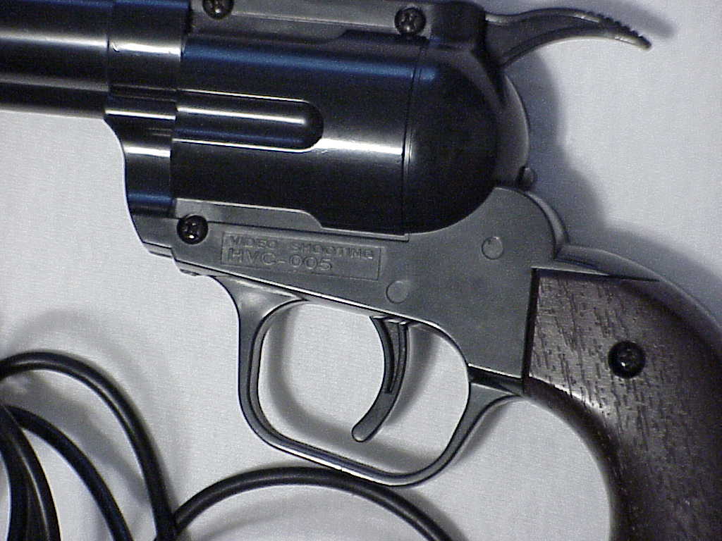 Famicom Gun close-up
