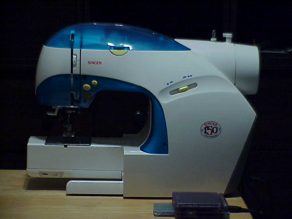 Singer IZEK 1500 Sewing Machine